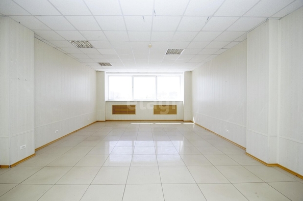 
  Сдается офис, 51.1 м², Линия 24-я ул, д. 59
. Фото 5.