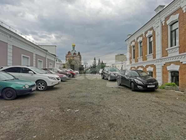 
  Сдается универсальное помещение, 480 м², Дзержинского ул, д. 1А
. Фото 2.