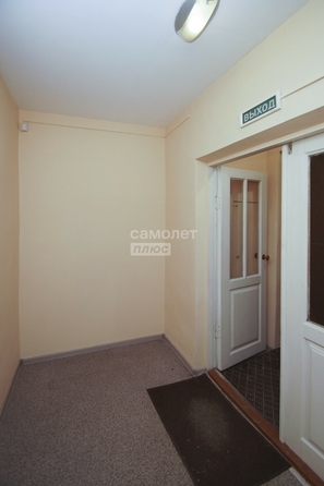 
  Продается универсальное помещение, 87.6 м², Степанца ул, д. 14
. Фото 2.