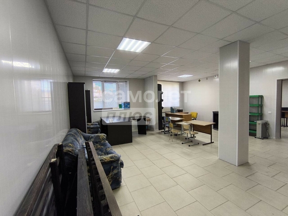 
  Продается офис, 112 м², Комарова пр-кт, д. 15к3
. Фото 1.