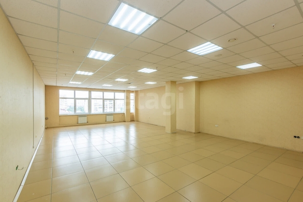 
  Продается универсальное помещение, 82.9 м², Фрунзе ул, д. 1к4
. Фото 2.