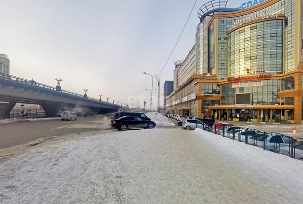 
  Продается универсальное помещение, 475.5 м², Фрунзе ул, д. 1к4
. Фото 1.