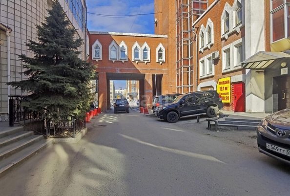 
  Продается универсальное помещение, 417 м², Чапаева ул, д. 71
. Фото 2.