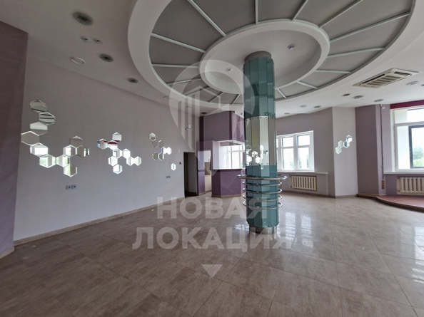 
  Сдается универсальное помещение, 1100 м², Красный Путь ул, д. 111
. Фото 4.