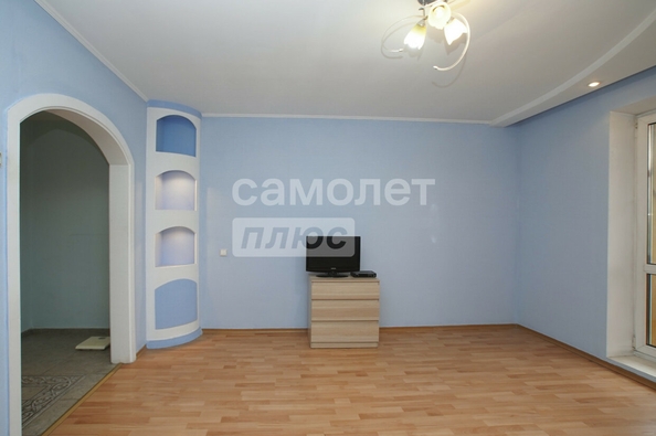 
  Продается 1-комн. квартира, 49.4 м², Арнольда Нейбута ул, д. 7
. Фото 3.