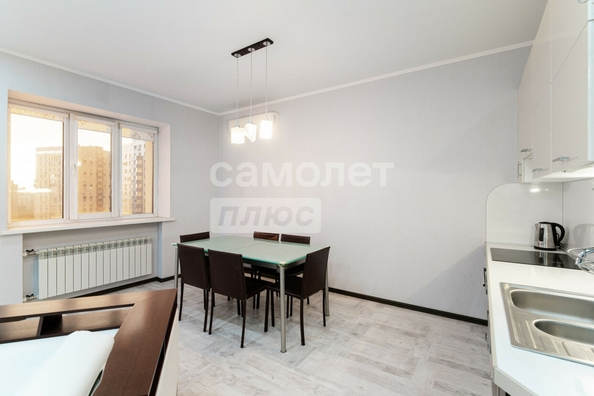 
  Продается 3-комн. квартира, 83 м², Конева ул, д. 6
. Фото 1.