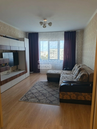 
  Продается 3-комн. квартира, 63.7 м², 10 лет Октября ул, д. 113
. Фото 5.