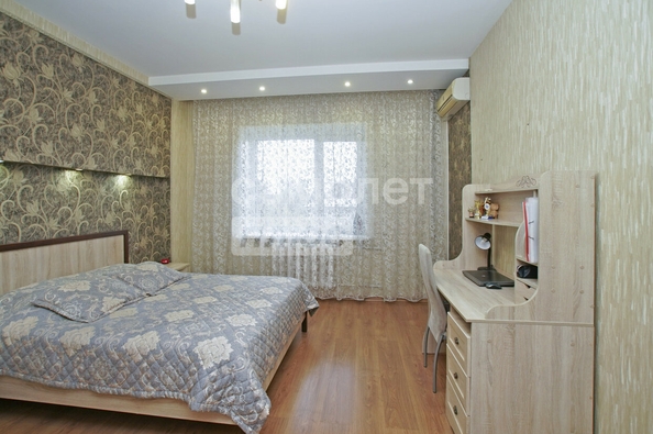 
  Продается 3-комн. квартира, 75.8 м², Коммунальная ул, д. 9/1
. Фото 4.
