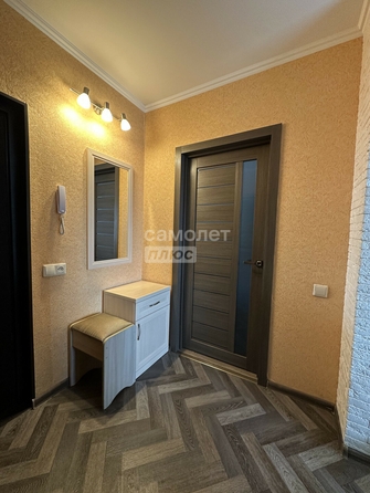 
  Продается 1-комн. квартира, 38.3 м², Северная 33-я ул, д. 122
. Фото 2.