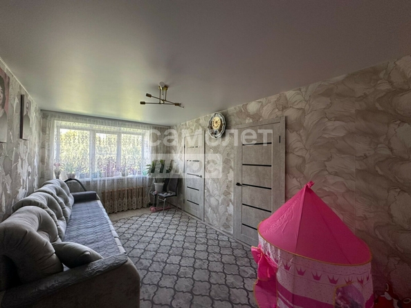 
  Продается 4-комн. квартира, 63.5 м², 12 Декабря ул, д. 70
. Фото 4.