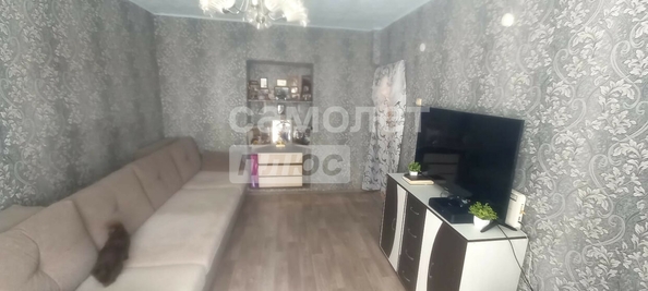 
  Продается 3-комн. квартира, 50 м², Совхозная ул, д. 17
. Фото 2.