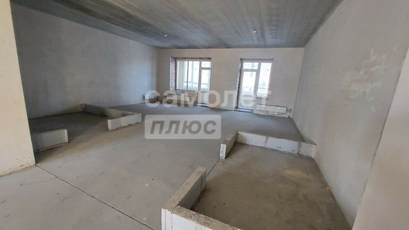 
  Продается 3-комн. квартира, 70.5 м², Шукшина ул, д. 8
. Фото 5.
