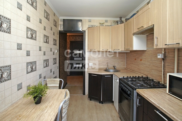 
  Продается 3-комн. квартира, 61.6 м², Заозерная ул, д. 13
. Фото 3.