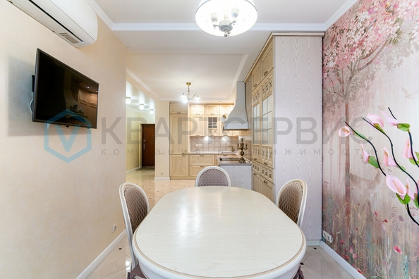
  Продается 2-комн. квартира, 82.7 м², Ленинская 9-я ул, д. 3
. Фото 1.