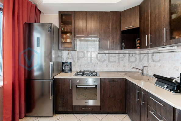 
  Продается 3-комн. квартира, 63.3 м², Куйбышева ул, д. 144
. Фото 1.