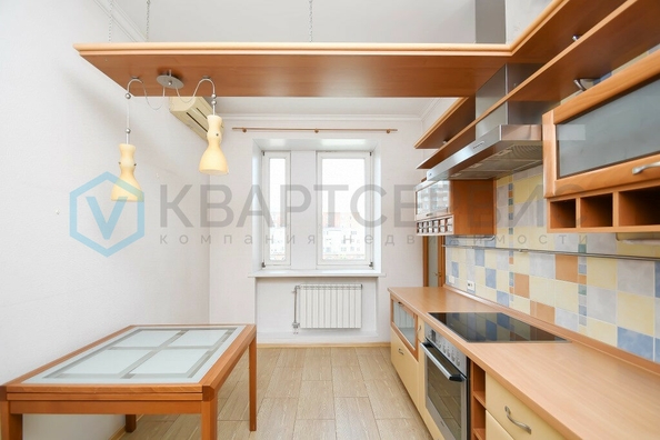 
  Продается 4-комн. квартира, 116 м², Маршала Жукова ул, д. 101
. Фото 4.