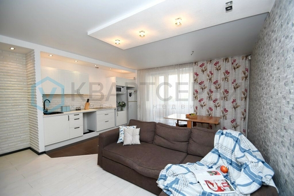 
  Продается 3-комн. квартира, 91.6 м², Звездная ул, д. 8
. Фото 5.