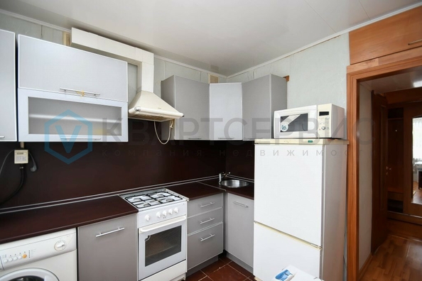 
  Продается 2-комн. квартира, 44.7 м², Блюхера ул, д. 14
. Фото 3.