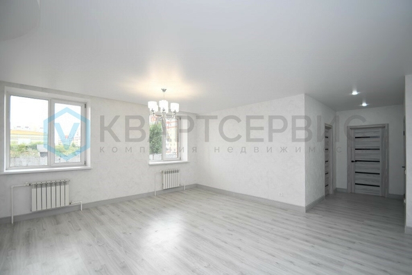 
  Продается 3-комн. квартира, 76 м², Космический пр-кт, д. 20к7
. Фото 5.