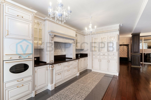 
  Продается 2-комн. квартира, 157.3 м², Мартынова б-р, д. 17
. Фото 3.