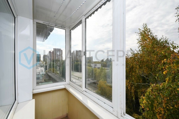 
  Продается 3-комн. квартира, 59.4 м², Декабристов ул, д. 139
. Фото 1.