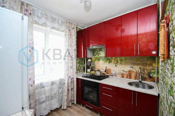 
  Продается 2-комн. квартира, 47.1 м², Майорова ул, д. 24
. Фото 4.