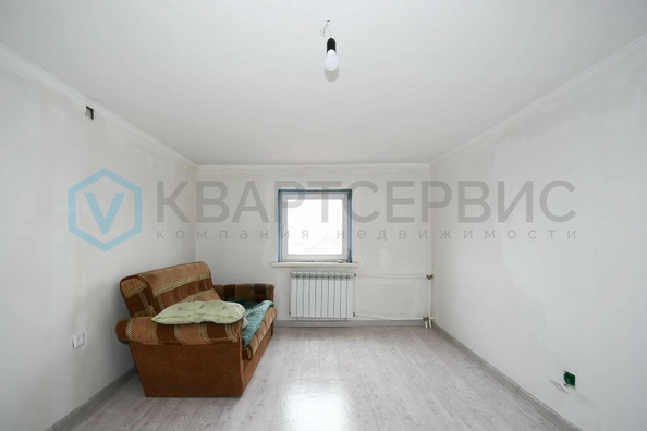 
  Продается дом, 200.8 м², Омск
. Фото 1.