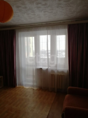
  Продается 1-комн. квартира, 40.2 м², Линия 6-я ул, д. 180
. Фото 2.