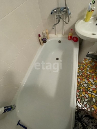 
  Продается 1-комн. квартира, 30 м², 75-й гвардейской бригады, д. 1А
. Фото 3.