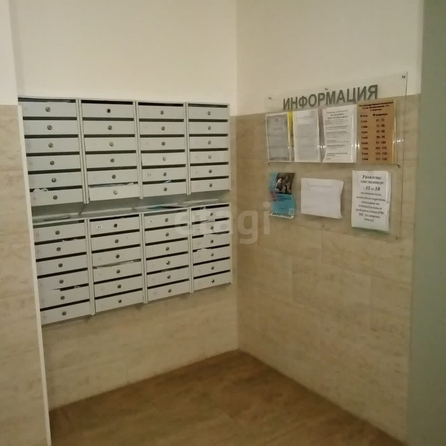
  Продается 1-комн. квартира, 35 м², Космический пр-кт, д. 18Г
. Фото 3.