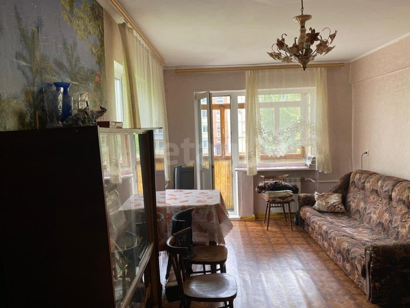 
  Продается 1-комн. квартира, 29.9 м², Космический пр-кт, д. 67
. Фото 2.