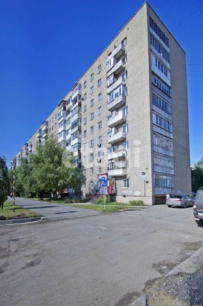 
  Продается 2-комн. квартира, 46.7 м², 10 лет Октября ул, д. 145
. Фото 3.