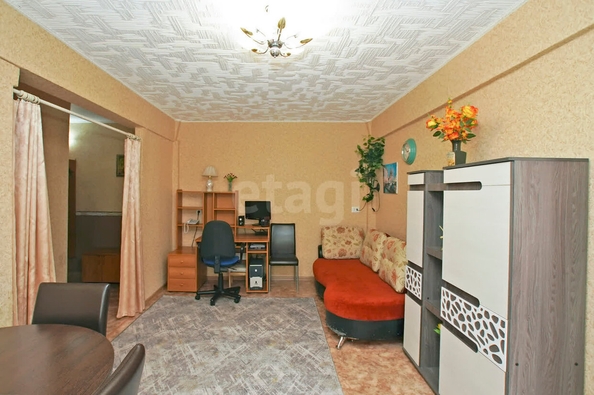 
  Продается 2-комн. квартира, 45 м², Космический пр-кт, д. 81
. Фото 2.