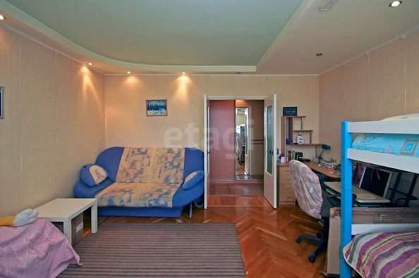 
  Продается 1-комн. квартира, 41.9 м², Кирова ул, д. 12
. Фото 5.
