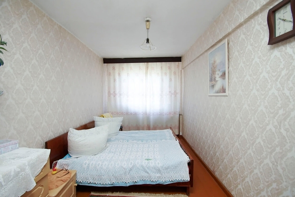 
  Продается 3-комн. квартира, 63 м², Юбилейная ул, д. 6
. Фото 4.