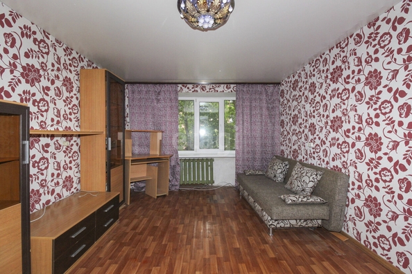 
  Продается 1-комн. квартира, 31.1 м², Глинки ул, д. 3
. Фото 2.