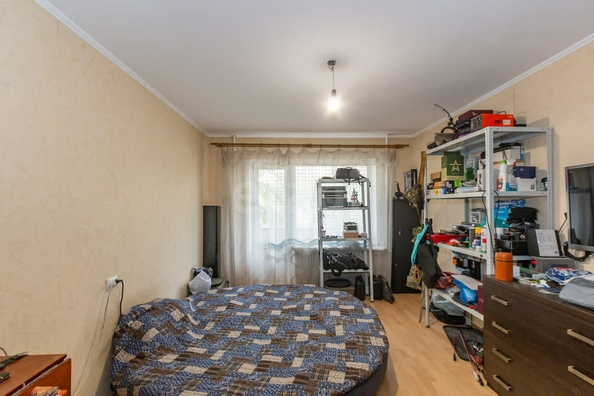 
  Продается 1-комн. квартира, 36.9 м², Малиновского ул, д. 12к1
. Фото 2.