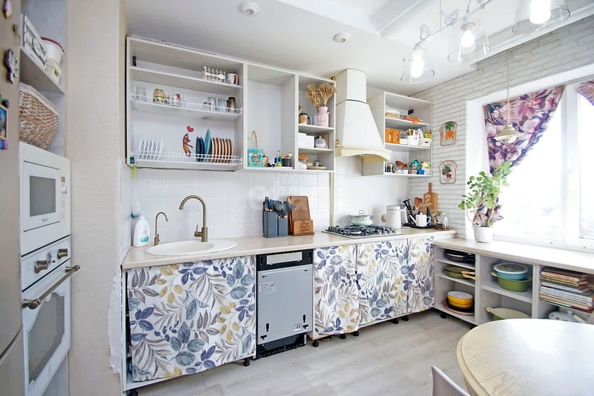 
  Продается 3-комн. квартира, 63.7 м², Линия 20-я ул, д. 59Б
. Фото 3.