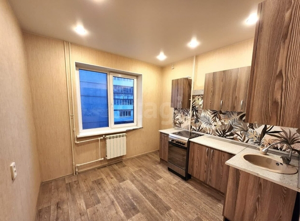 
  Продается 2-комн. квартира, 51.6 м², Кирова ул, д. 10
. Фото 2.