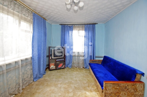 
  Продается дом, 80 м², Омск
. Фото 2.