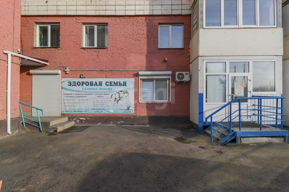 
  Продается универсальное помещение, 100 м², Дмитриева ул, д. 20
. Фото 4.