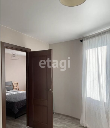 
  Сдается 3-комн. квартира, 70 м², Комарова пр-кт, д. 21
. Фото 1.