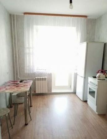 
  Сдается 1-комн. квартира, 42 м², Леонида Маслова ул, д. 3
. Фото 2.