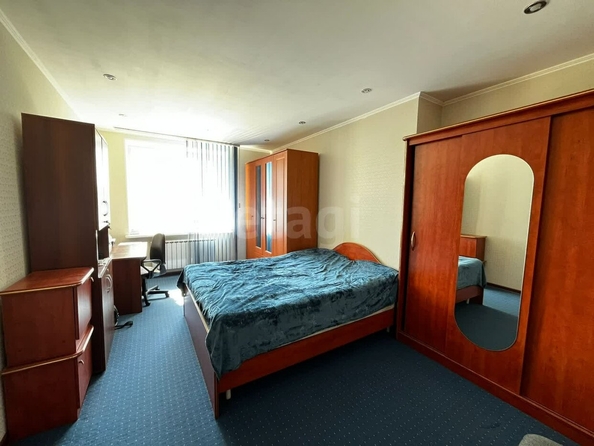 
  Сдается 2-комн. квартира, 78 м², 70 лет Октября ул, д. 10/3
. Фото 3.