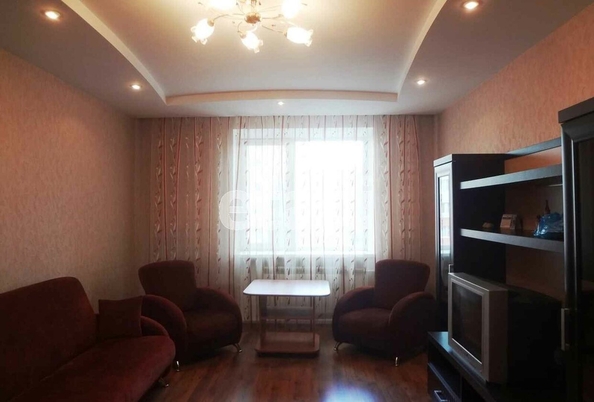 
  Сдается 3-комн. квартира, 76 м², 50 лет Профсоюзов ул, д. 102/1
. Фото 4.