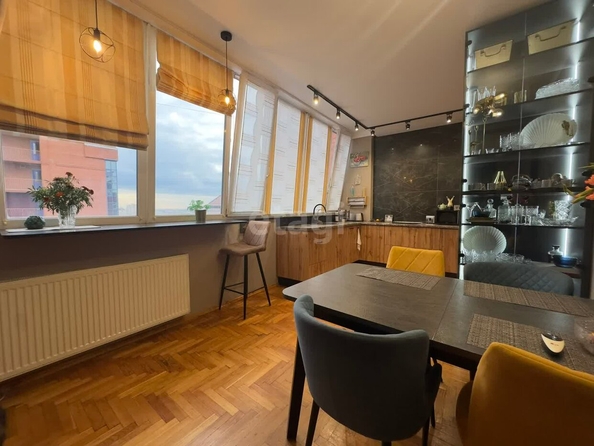 
  Сдается 3-комн. квартира, 150 м², Учебная ул, д. 90
. Фото 4.