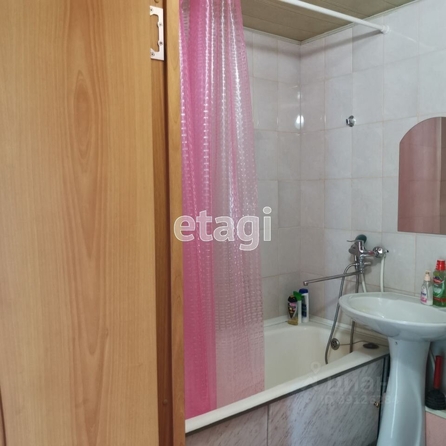 
  Сдается 1-комн. квартира, 37 м², 70 лет Октября ул, д. 22
. Фото 2.
