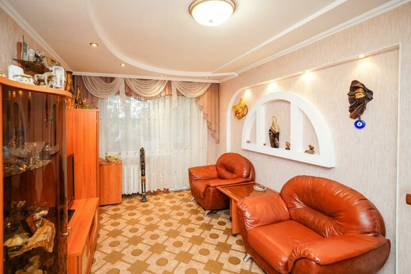 
  Продается 2-комн. квартира, 41.2 м², Багратиона ул, д. 9
. Фото 2.