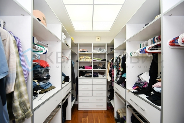 
  Продается 4-комн. квартира 180 м². Фото 16.