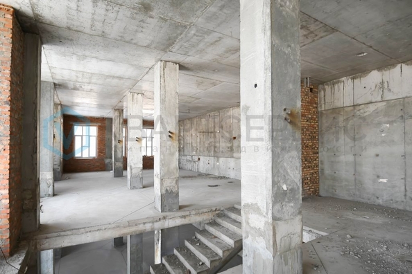 
  Сдается универсальное помещение 690 м². Фото 13.
